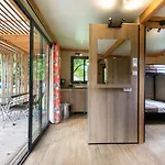 Huttopia 4* سوموور
