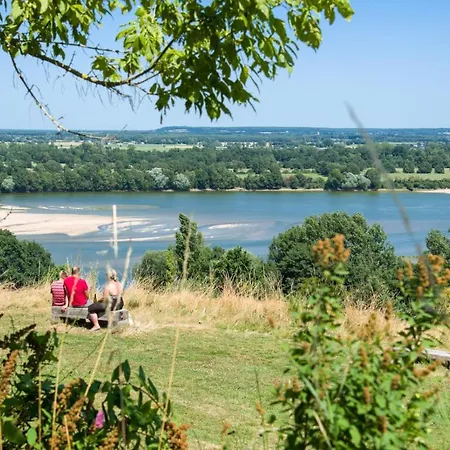 Huttopia مكان تخييم سوموور