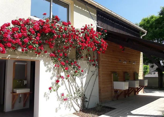 مكان تخييم Huttopia